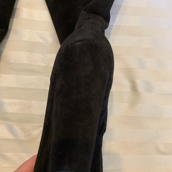 NEW! GUCCI LOGO NERO SUEDE WEDGE BOOTS! ❤️ - Picture 10 of 16